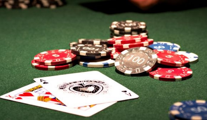 Detailed rules of the online 5-card Poker game